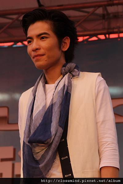 IMG_0834.JPG IMG_0834.JPG