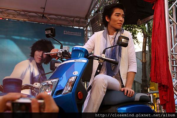 IMG_0935.JPG IMG_0935.JPG