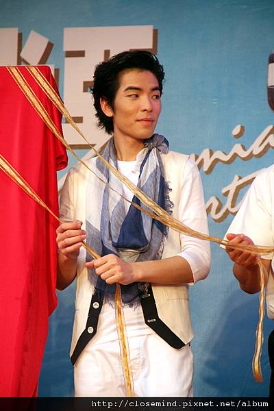 IMG_1084.JPG IMG_1084.JPG