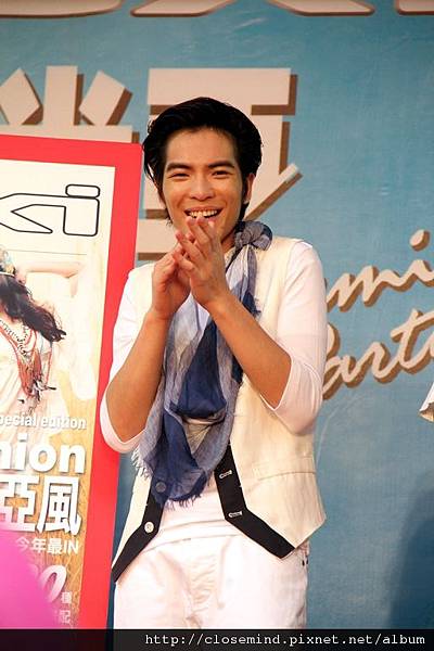 IMG_1136.JPG IMG_1136.JPG