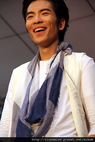 IMG_1437.JPG IMG_1437.JPG