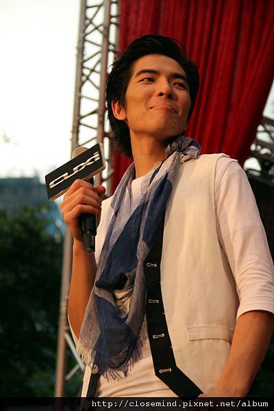 IMG_1528.JPG IMG_1528.JPG