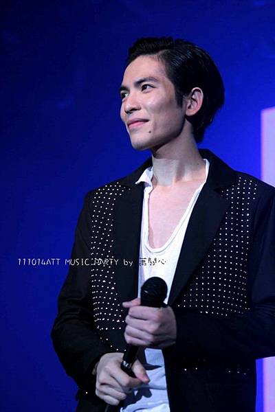 IMG_0699.jpg IMG_0699.jpg