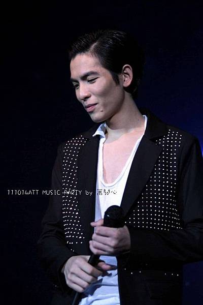 IMG_0702.jpg IMG_0702.jpg