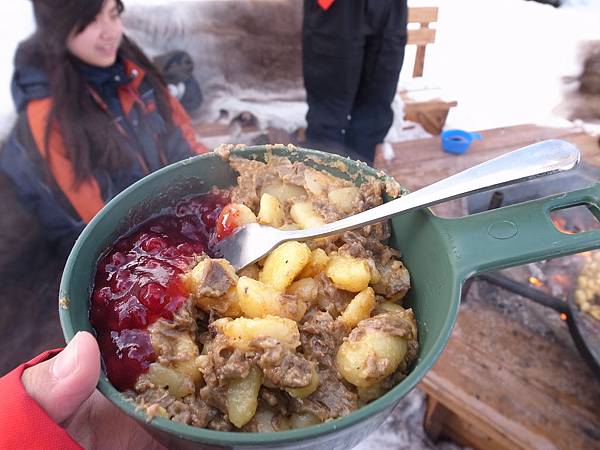 鹿肉炒馬鈴薯 鹿肉炒馬鈴薯