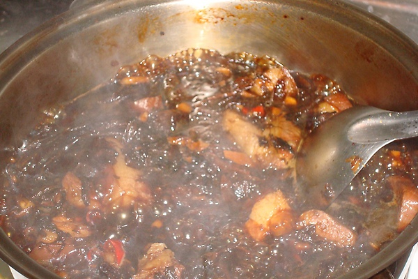 煮滾後開小火.JPG 煮滾後開小火.JPG