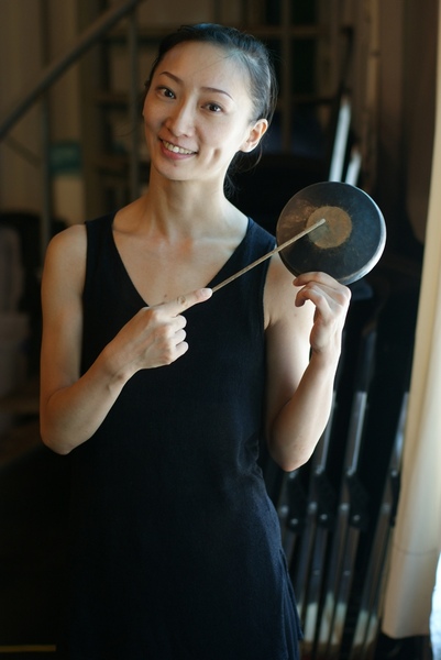 淩凱 w 狗叫鑼.jpg