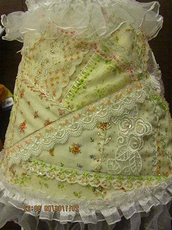 燈罩~瘋狂拼布 (6).JPG