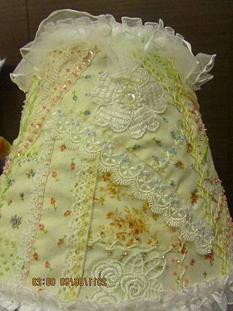 燈罩~瘋狂拼布 (4).JPG