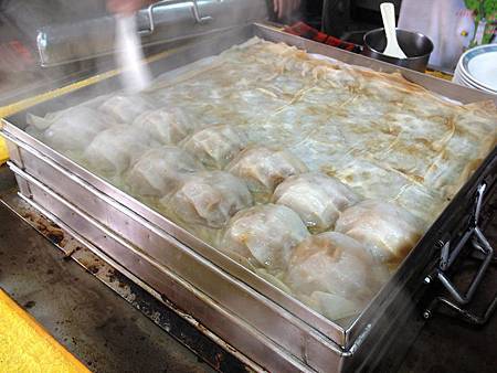 545635_4160738380906_83930493_n