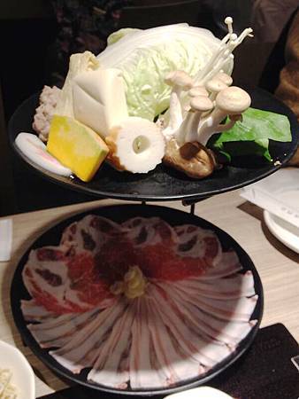 537070_10200909860332914_915582810_n