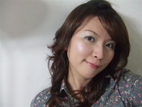 【彩妝】LUNASOL綠帶出的春妝