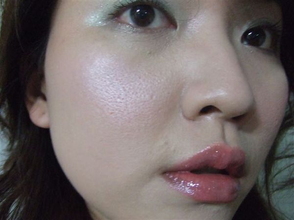 【彩妝】LUNASOL綠帶出的春妝