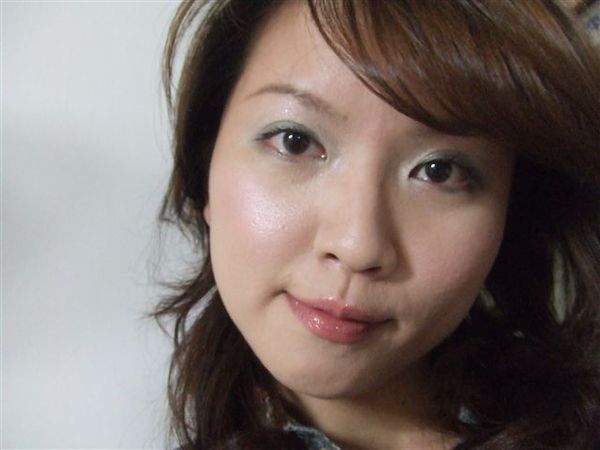 【彩妝】LUNASOL綠帶出的春妝
