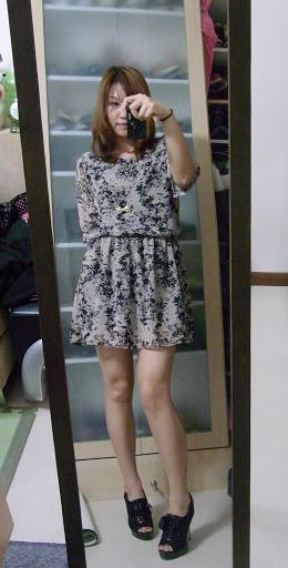 【服飾】碎花碎花買狠大(附上小評比) - 第9張圖 下一張(熱鍵:c)