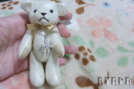 【飾品】好閃呀~YUME永恆雪花晶鑽項鍊試戴心得 - 第11張圖 下一張(熱鍵:c)