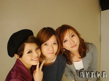 【情報】AK和雪倫都有參與的《夢幻美妝超評鑑》出刊囉 - 第2張圖 下一張(熱鍵:c)