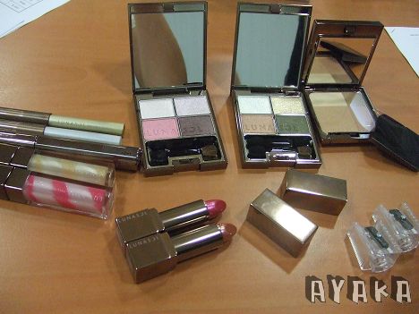 【彩妝】燒燙燙的RMK/LUNASOL夏季新品實品照(新增試色) - 第2張圖 下一張(熱鍵:c)