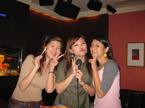 【日記】2月上~破四百萬了啊/要辦網聚嗎/DHC又要特賣囉 - 第28張圖