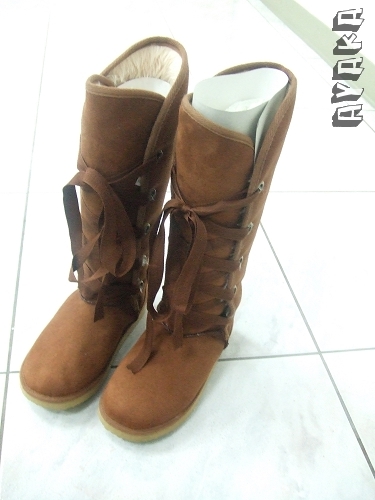 【插播】Grace gift毛茸茸綁帶雪靴 棕實品照~ - 第5張圖 下一張(熱鍵:c)