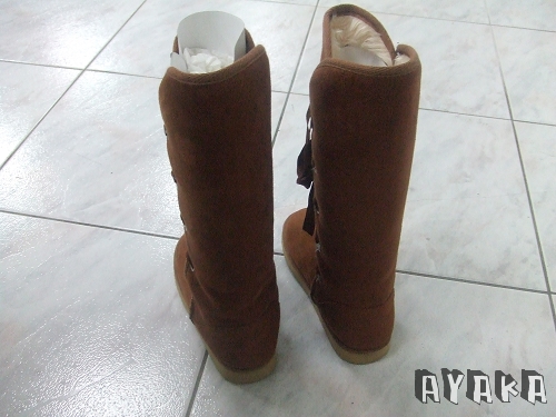 【插播】Grace gift毛茸茸綁帶雪靴 棕實品照~ - 第10張圖 下一張(熱鍵:c)