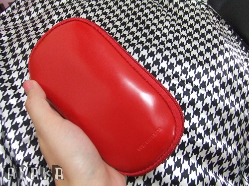 【心得】植村秀限量版Mika專業刷具組/花舞晶伶眼彩盤 - 第33張圖 下一張(熱鍵:c)