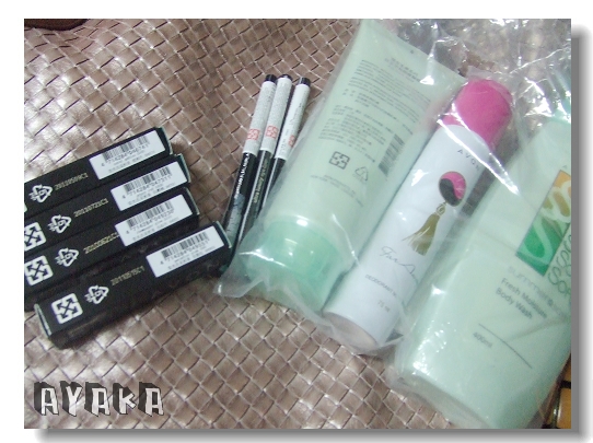 【日記】10月上~太扯了~OLINA滿額送筆電@__@ - 第31張圖 下一張(熱鍵:c)