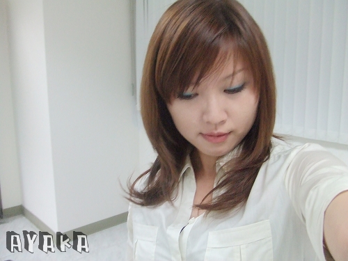 【髮型】把捲髮吹直囉~附上palty果漾蜜桃新色照 - 第3張圖 下一張(熱鍵:c)