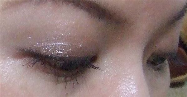 【心得】媚比琳快捷濃捲風防水型睫毛膏 - 第8張圖 下一張(熱鍵:c)