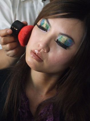 【妝容】琉璃美人妝補完(完整影音檔來囉) - 第10張圖 下一張(熱鍵:c)