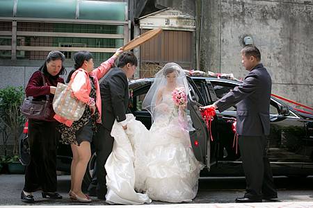 1863973685 1863973685