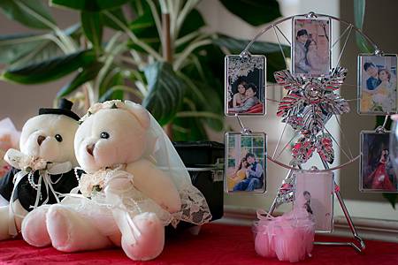 1863973742 1863973742