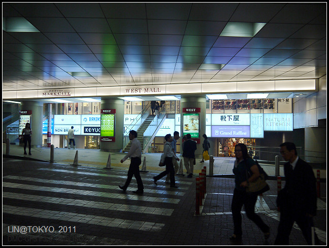 GF3-13-家族旅行inTokyo-涉谷夜遊-001.jpg GF3-13-家族旅行inTokyo-涉谷夜遊-001.jpg
