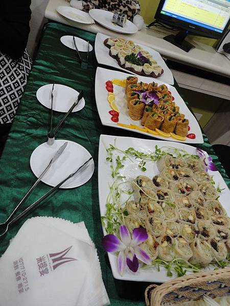 102.12.29貓診間開幕 102.12.29貓診間開幕