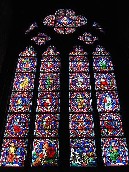 stained window 15
