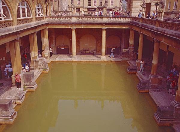 Bath a2.jpg
