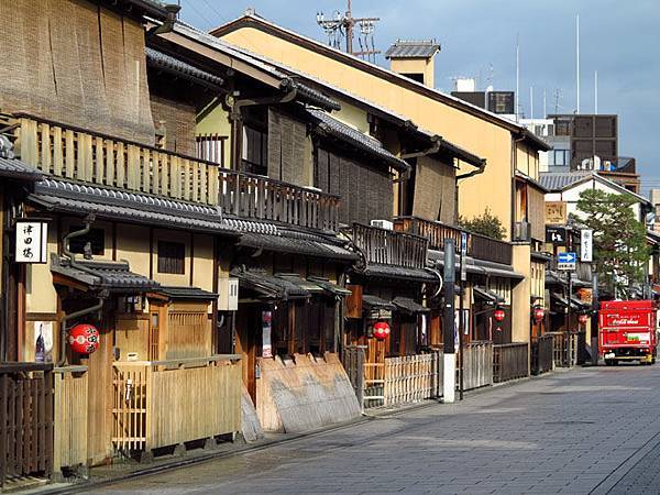 Kyoto 1w7.JPG