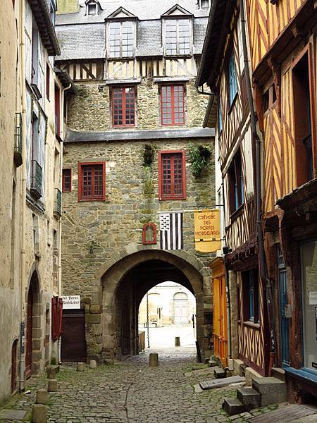 Rennes b7.JPG