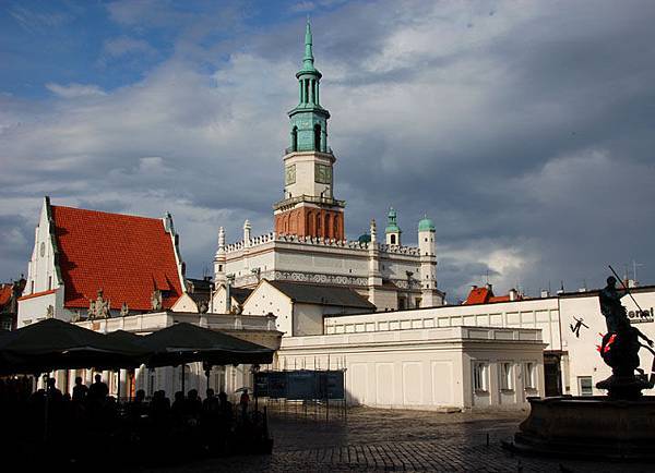 Poznan b1.JPG Poznan b1.JPG