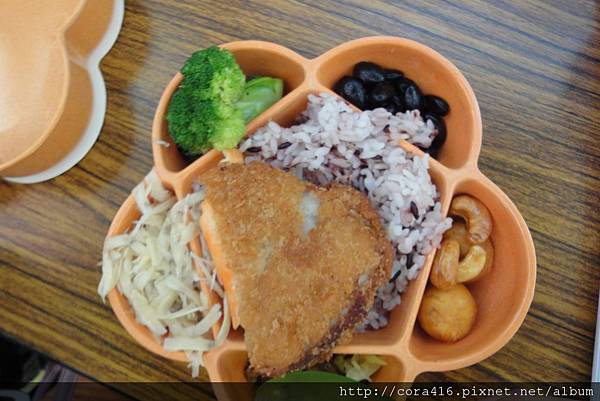 DSC02057.jpg DSC02057.jpg