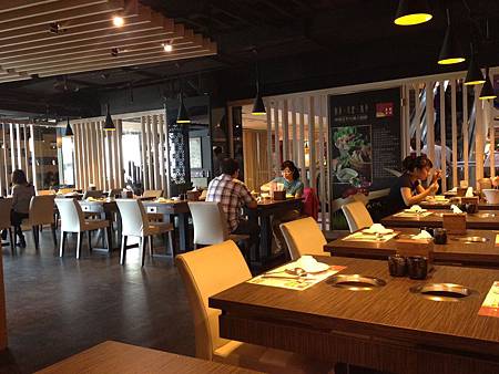 "台南大遠百" 香草工坊-檸檬香茅火鍋 01e3e5f96b5467c2cd162b7865e15422dcf51596ea