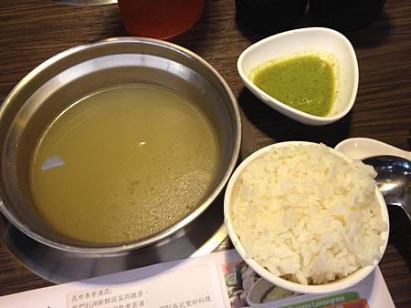 "台南大遠百" 香草工坊-檸檬香茅火鍋 011faac7adf69227bf60665016b9052e7f21066493