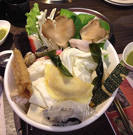 "台南大遠百" 香草工坊-檸檬香茅火鍋 019b0159f0cbde98c269fc243bfc400b074d917dd7