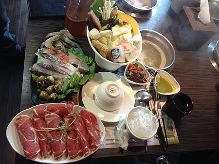 "台南大遠百" 香草工坊-檸檬香茅火鍋 01f5bfe3ef91c6c630ef454b24e2fe29c9c61bfeff