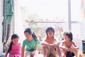 橫山家之味-是枝裕和-2004《Nobody Knows》(誰知赤子心).jpg 橫山家之味-是枝裕和-2004《Nobody Knows》(誰知赤子心).jpg