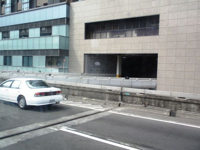 台北車站-交九轉運站銜接市民大道高架道路出口-640.jpg 台北車站-交九轉運站銜接市民大道高架道路出口-640.jpg