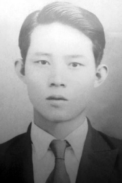 王永慶大事記_年輕時的王永慶.jpg 王永慶大事記_年輕時的王永慶.jpg