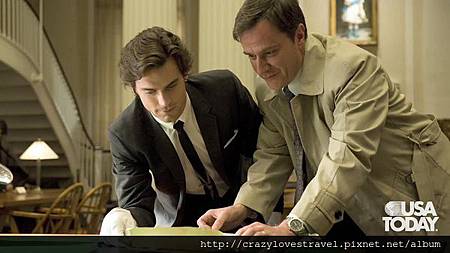 white collar3 white collar3