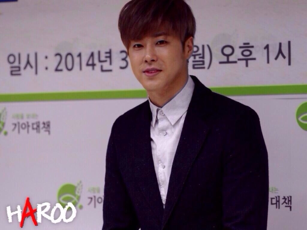 759f7cc5jw1ee2if8qk57j20sg0lctar