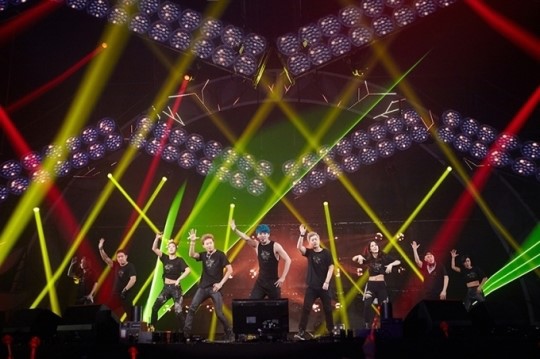 d945be80jw1epy8m6rrcjj20f009z0tz